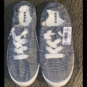 Torrid 7w Houndstooth shoes